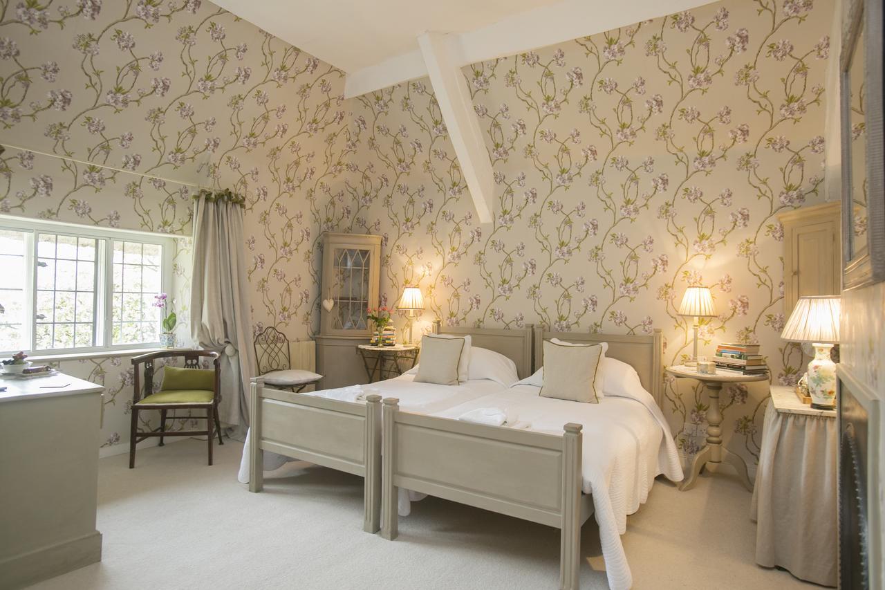 Tudor Cottage B&B Frampton ดอร์เชสเตอร์ ภายนอก รูปภาพ